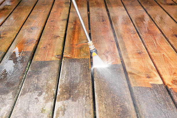 Why Choose Our Certified Pressure Washing Experts for Your Project Needs in Wareham Center, MA?